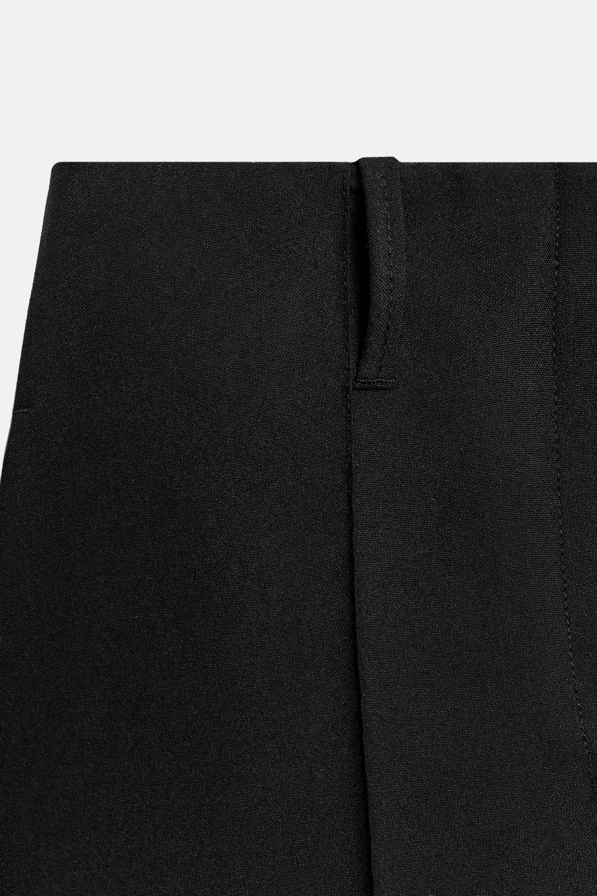 ZARA WOMAN COLLECTIONBermuda shorts made of viscose blend yarn. Mid-rise waist with belt loops. S... | Zara US