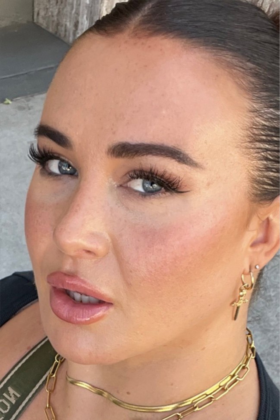 My current skincare routine products and tools ! 