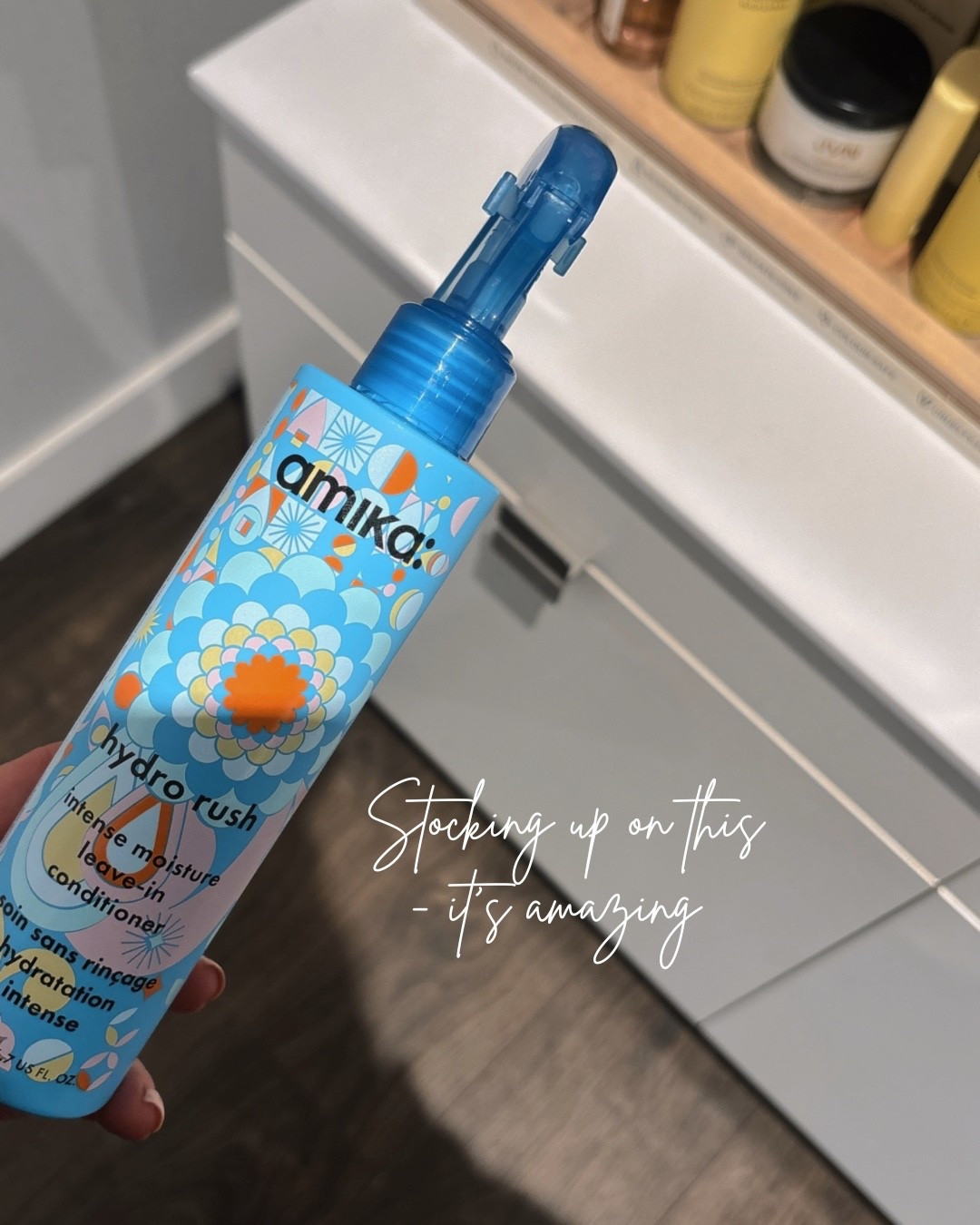 It’s so good!!! 
Smells amazing and has saved me with going back blonde 🤍