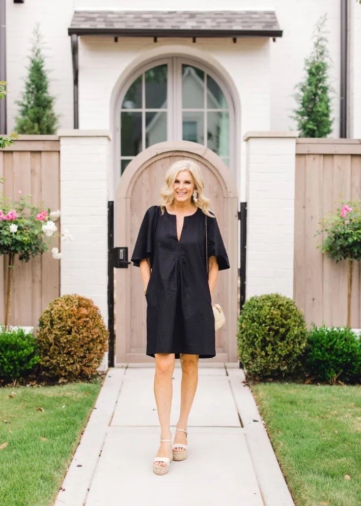 The perfect LBD for summer! Size S

#LTKSeasonal #LTKOver40 #LTKootd