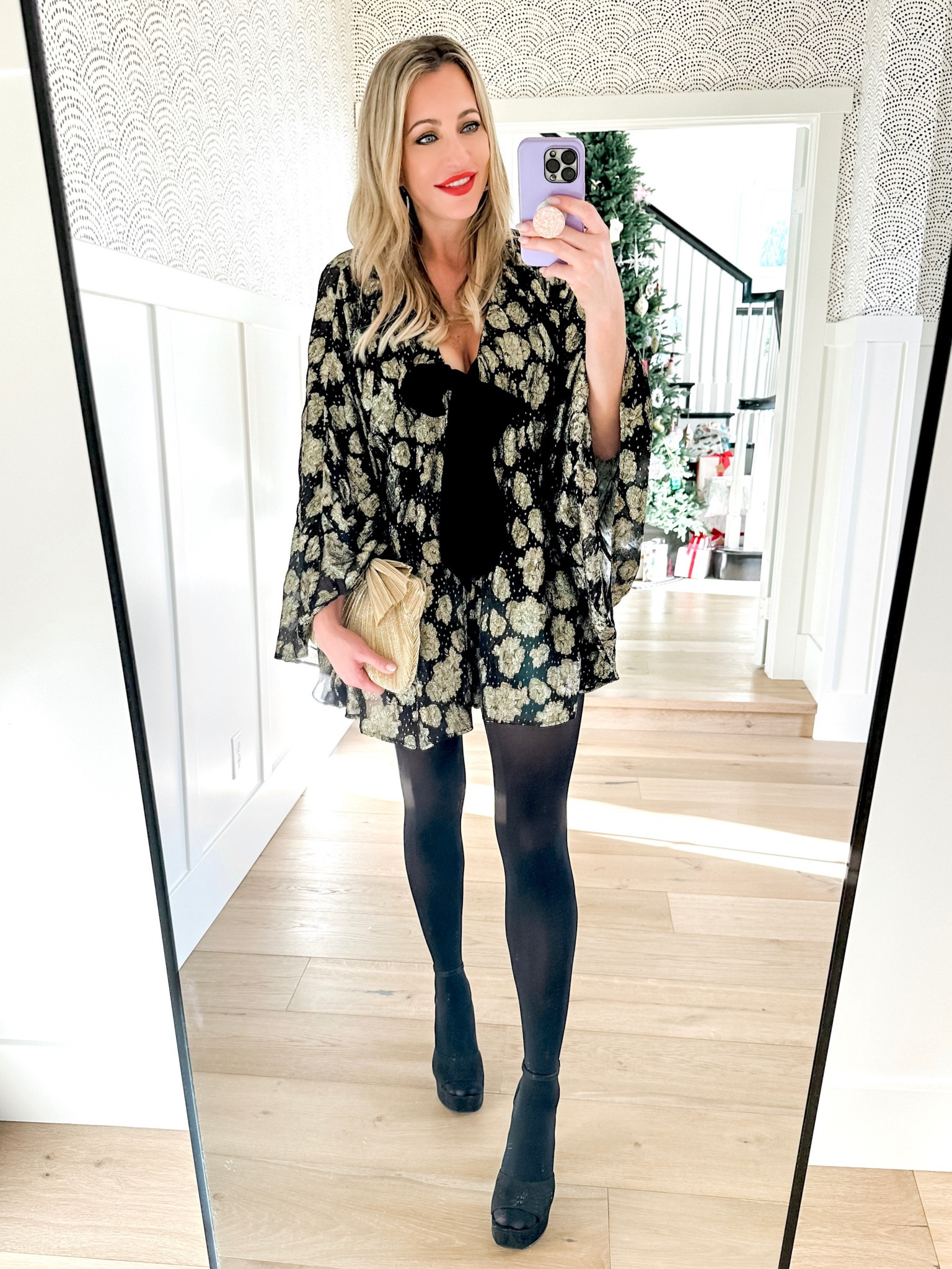 Sparkly fun little New Year's look 🥂🎉

#LTKstyletip #LTKSeasonal #LTKHoliday