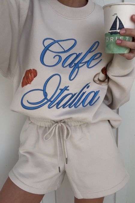 Abercrombie outfit for a coffee run! 

#LTKSeasonal #LTKtravel #LTKfindsunder100
