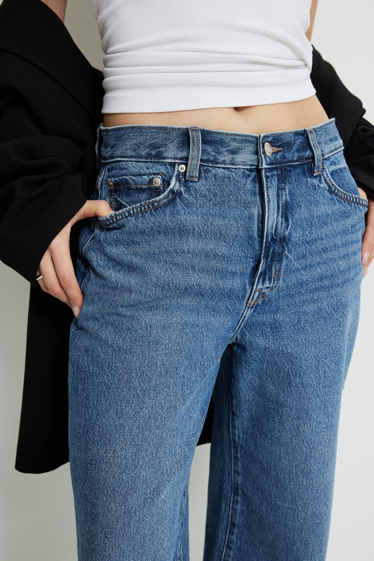 Sydney Baggy Straight Jeans | Dynamite Clothing