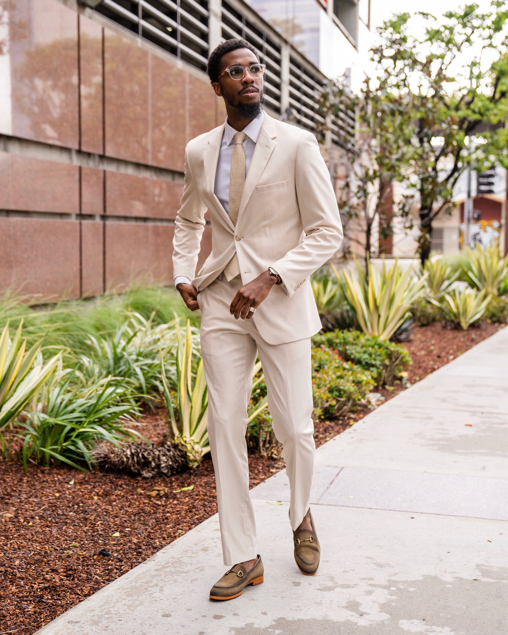 I love this light tan suit for the Spring.
Suit Jacket - Size 40
Pants - 31x33
Loafers - Size 9.5

#LTKmens