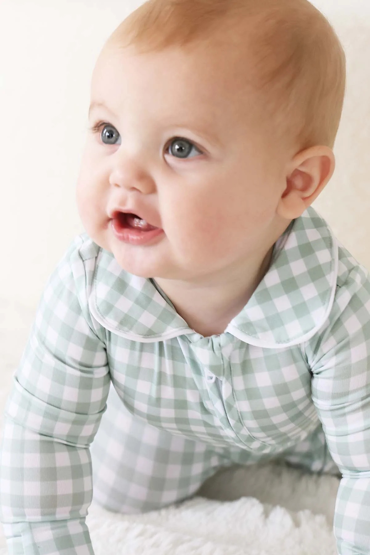 Peter Pan Collar Zipper Footie | Moss Gingham | Caden Lane