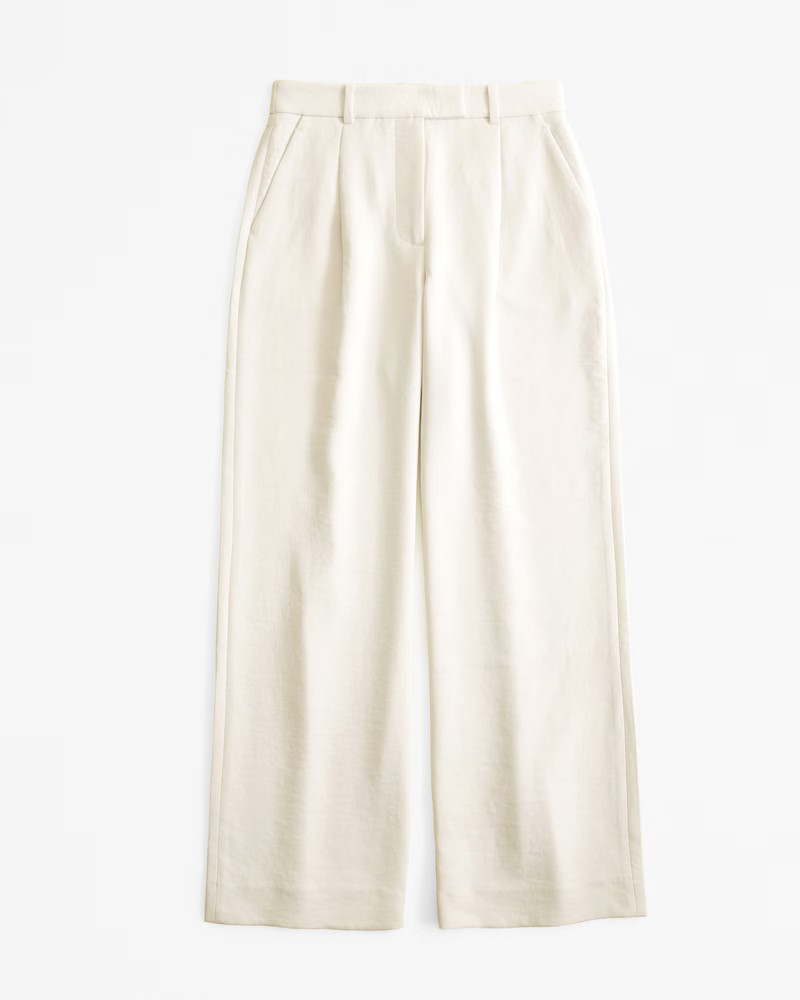 Curve Love A&F Harper Tailored Premium Crepe Ultra-Wide Leg Pant | Abercrombie & Fitch (UK)