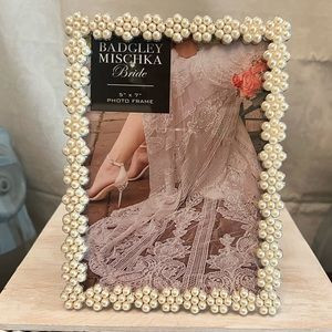 Badgley Mischka Bride Picture Frame | Poshmark