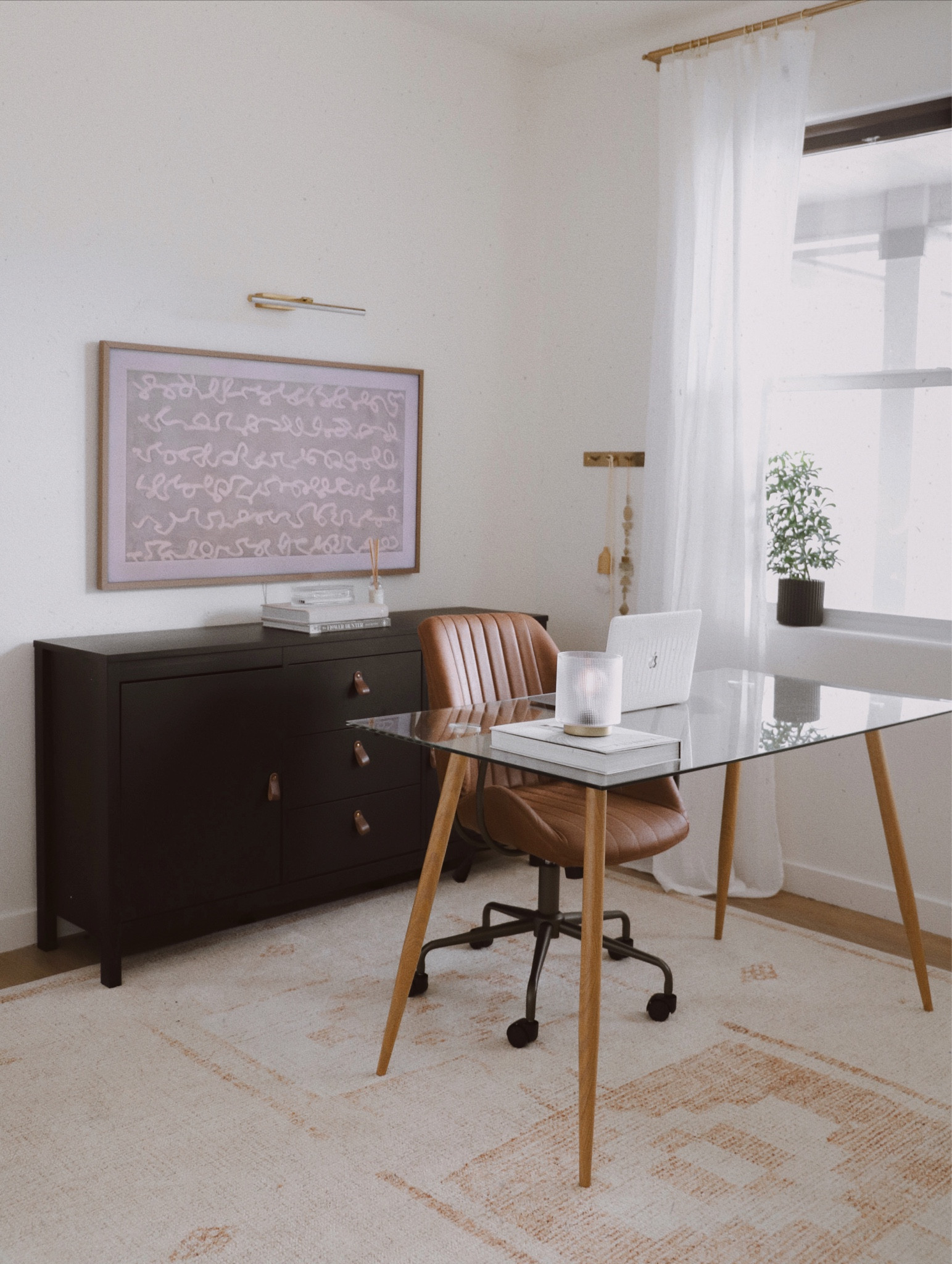 My home office sources! 

#LTKhome #LTKsalealert #LTKstyletip