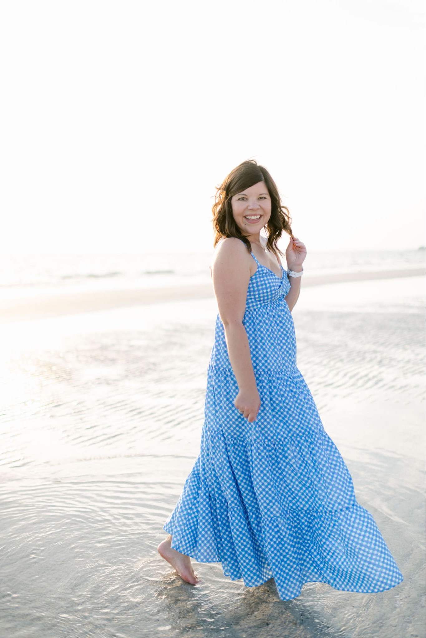 Friday’s finally here and there’s a glass of 🍷 with my name on it! So ready to curl up with Rob and watch our favorite show! (Currently bouncing between And Just Like That and Succession!)

Only a few more hours to shop the @lillypulitzer Splash sale! I’ll add a few more finds to my stories in case your still looking for your perfect summer dress!

#LTKFind #LTKSeasonal #LTKsalealert