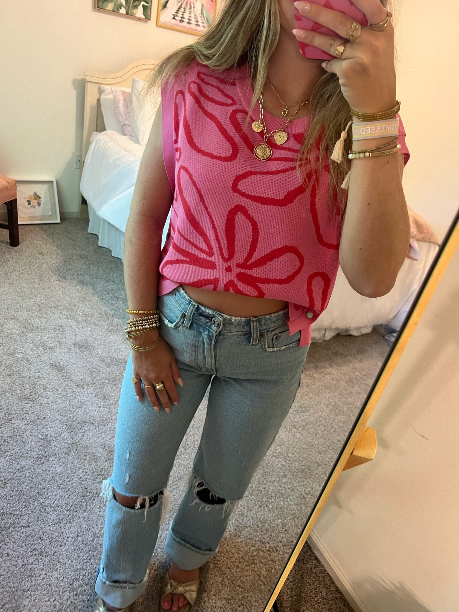 ootd 🩷 the top is from North & Main