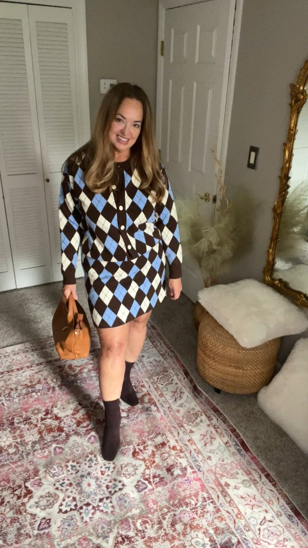 2 piece skirt cardigan set in argyle print!

Think tights and tall boots for colder season!

#LTKootd #LTKWorkwear #LTKMidsize