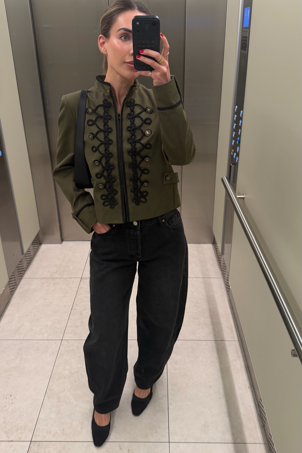 LOVEEEE this look! Wearing size S jacket for ref! 

#LTKautumn #LTKaustralia #LTKdatenight