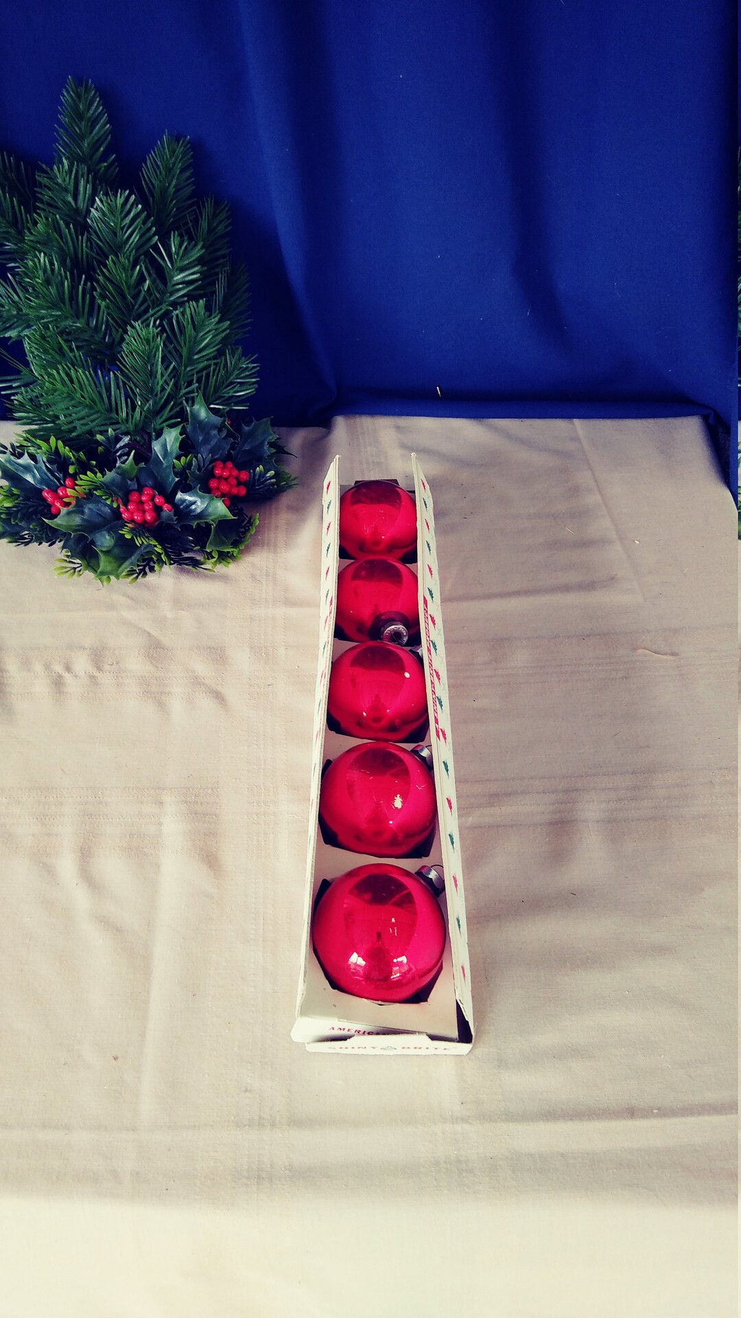 Vintage Shiny Brite Ornaments. Set of 5, all Red in Original Box. | Etsy (US)