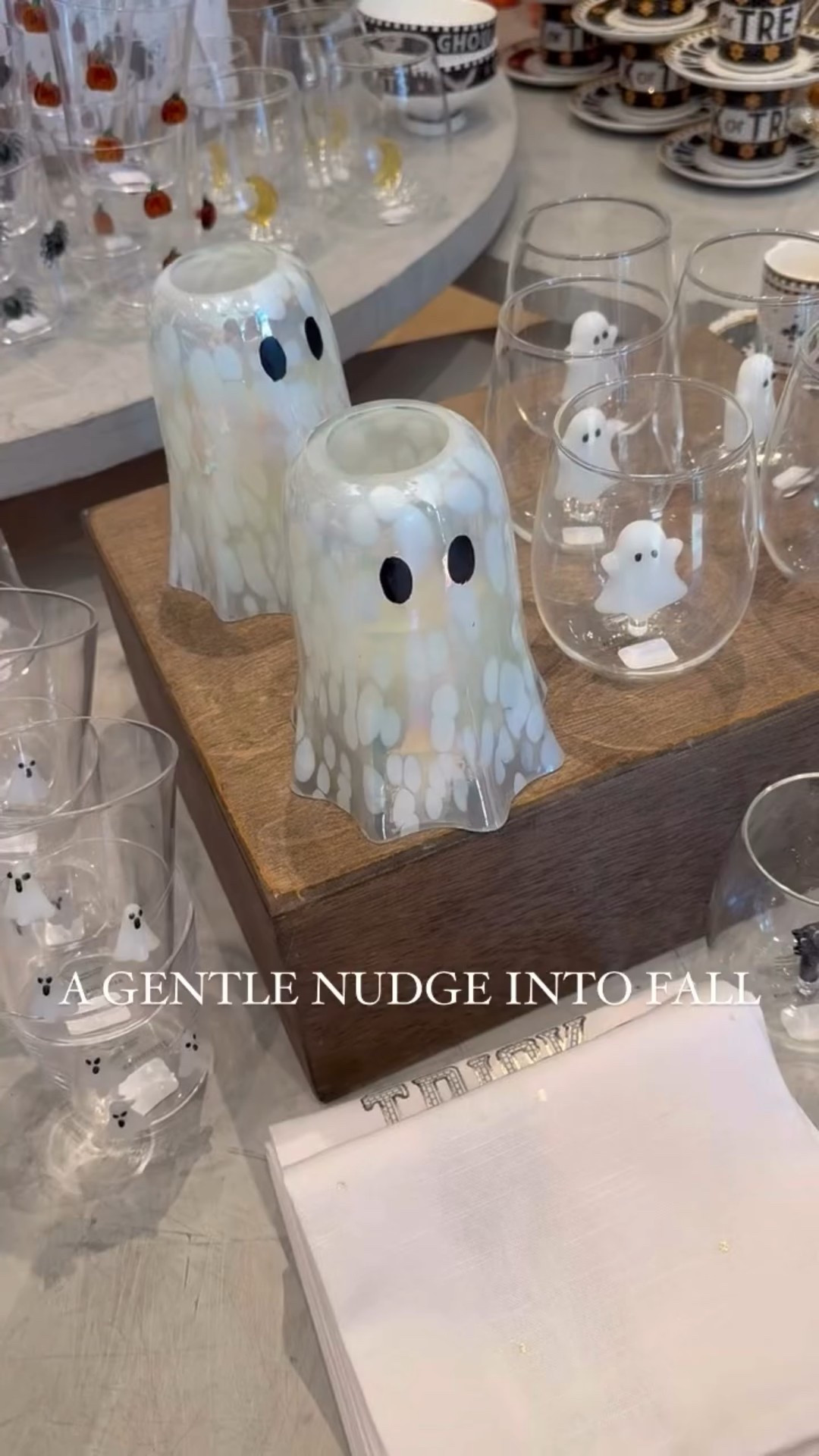 We’re not quite ready for fall, Halloween, or even back-to-school to be honest… but cute finds like these from make it a little more tolerable 🎃✨ This Halloween collection is always the perfect mix of whimsical and beautiful, and I’m loving all the little details. Which one is your favorite? 👻🍂

Comment Halloween for links!