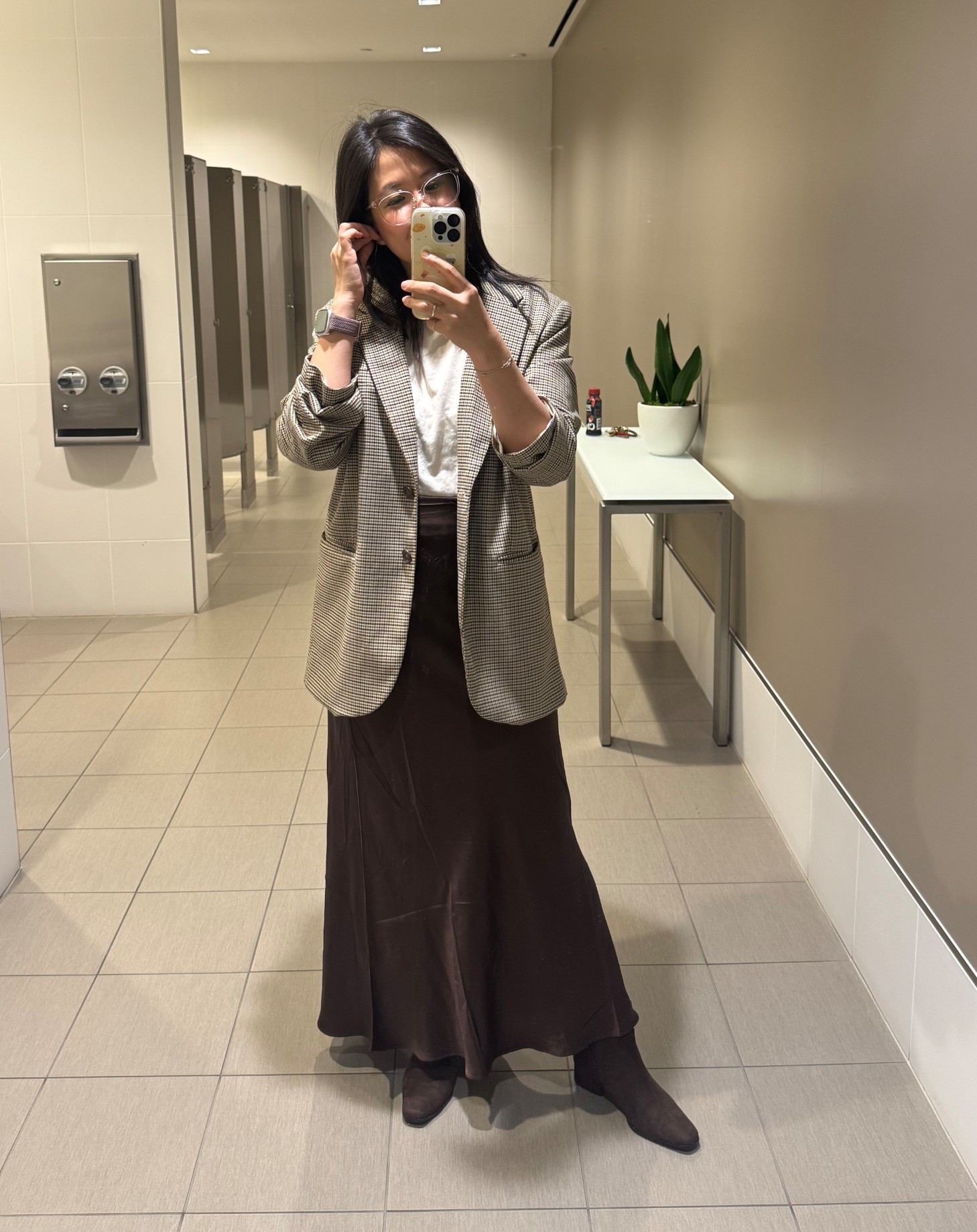 blazer and silk skirt fit for work 
wearing size S (could go XS) blazer, and M skirt. 

#LTKdayinmylife #LTKootd #LTKWorkwear