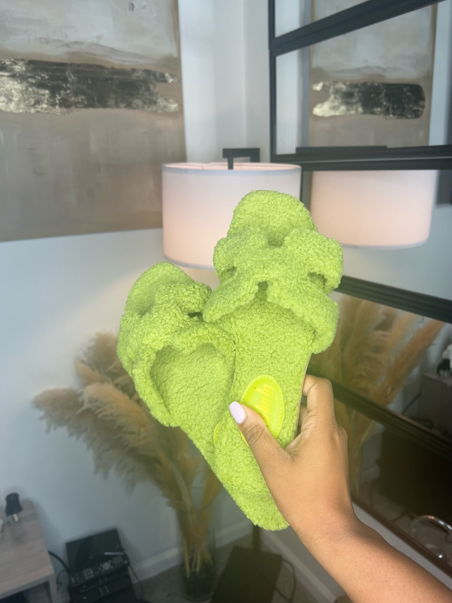 Hermes “Oran” Dupe 💚
These are $12 and super cutee

#LTKStyleTip #LTKFindsUnder50 #LTKSaleAlert
