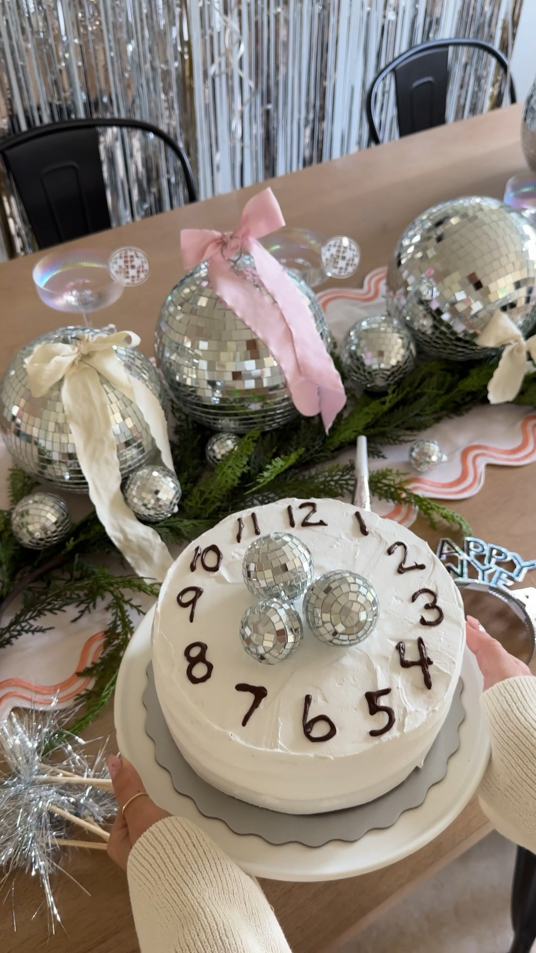 New Year’s Eve hosting ideas 

#LTKparties #LTKHoliday #LTKVideo