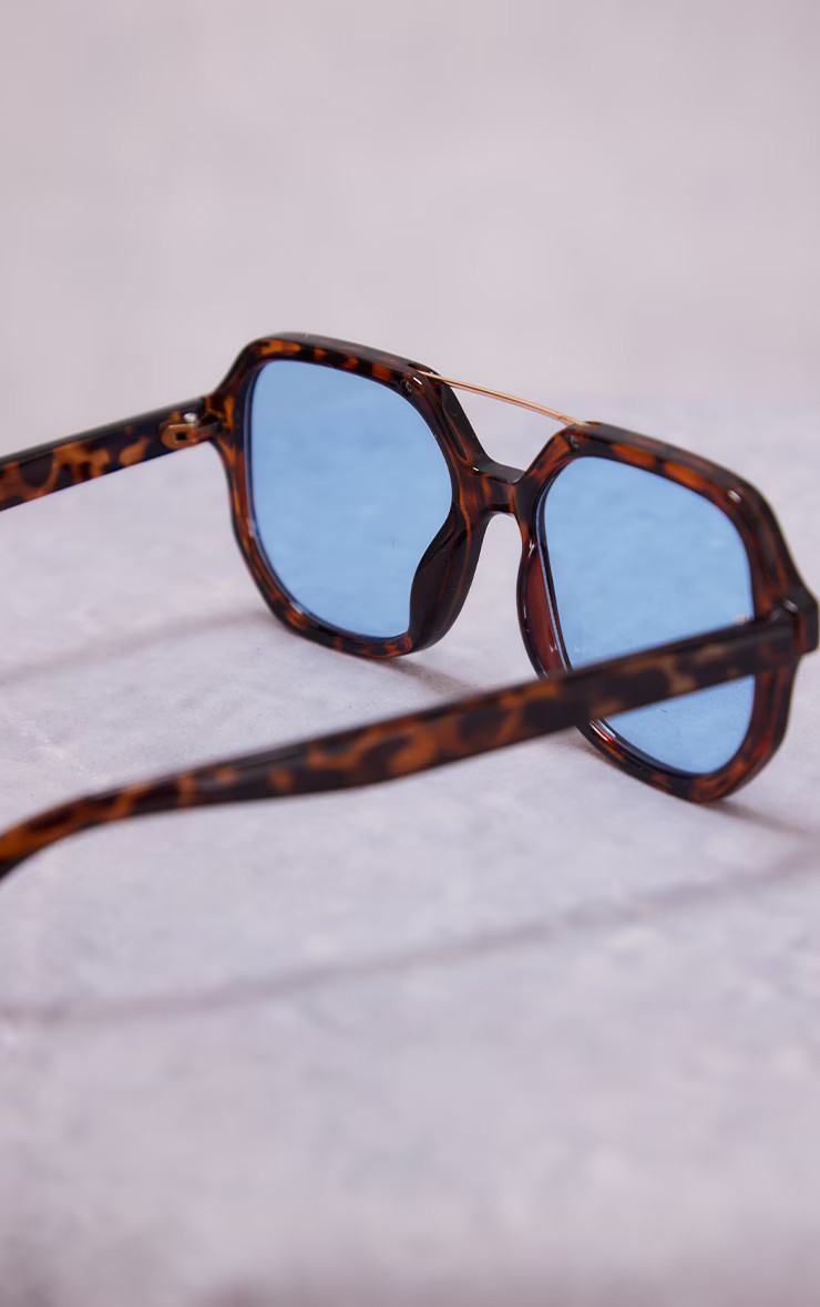 Orange Tort Blue Lens Frame Metal Bar Aviator Sunglasses | PrettyLittleThing UK