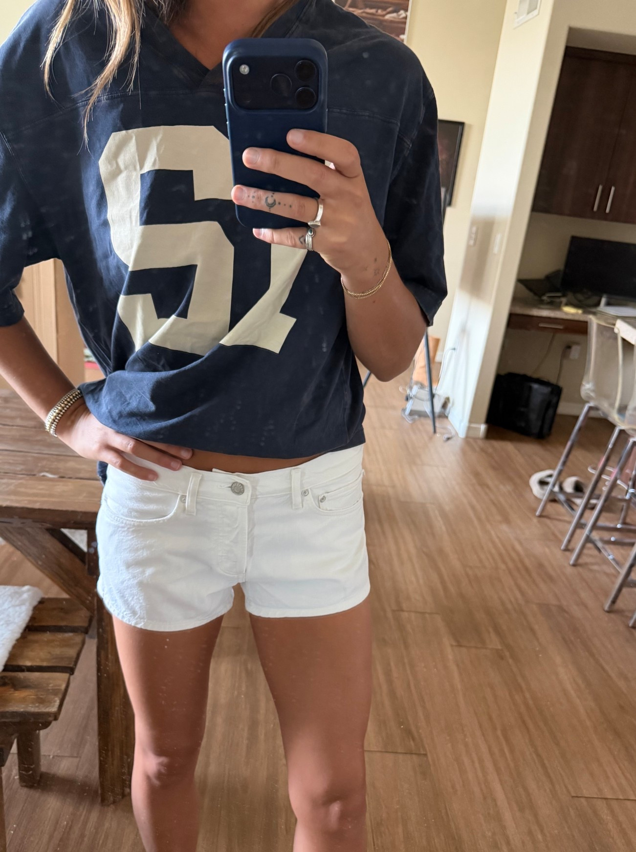Low rise white jean short
