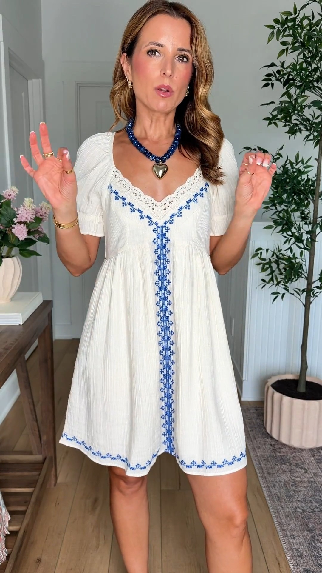 The cutest puff sleeve dress in XXS. , runs big so could size down! New from American Eagle! Summer outfit. Americana outfit. Labor Day weekend outfit. Coastal outfit. Vacation outfit. Vacation style. Kitten heel sandals are TTS.

#LTKootd #LTKPetite #LTKTravel