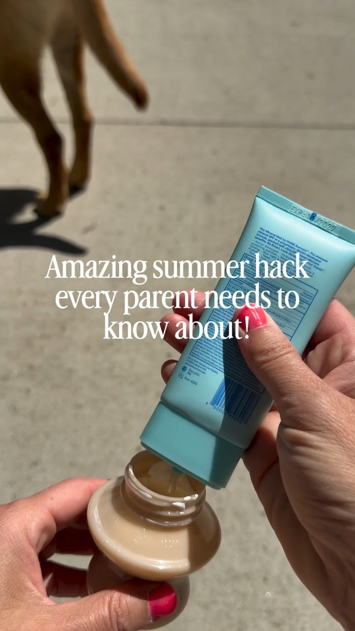 This is a summer hack. I’m so glad I found! Super fast and easy to apply! 
The busies kiddos don’t stand a chance! 

Comment SUN for the link to this applicator and I have a list of kid-friendly, non-toxic sunscreens I love to use! 

#amazonhack #summerhack #beachday #kidssummer #momhack