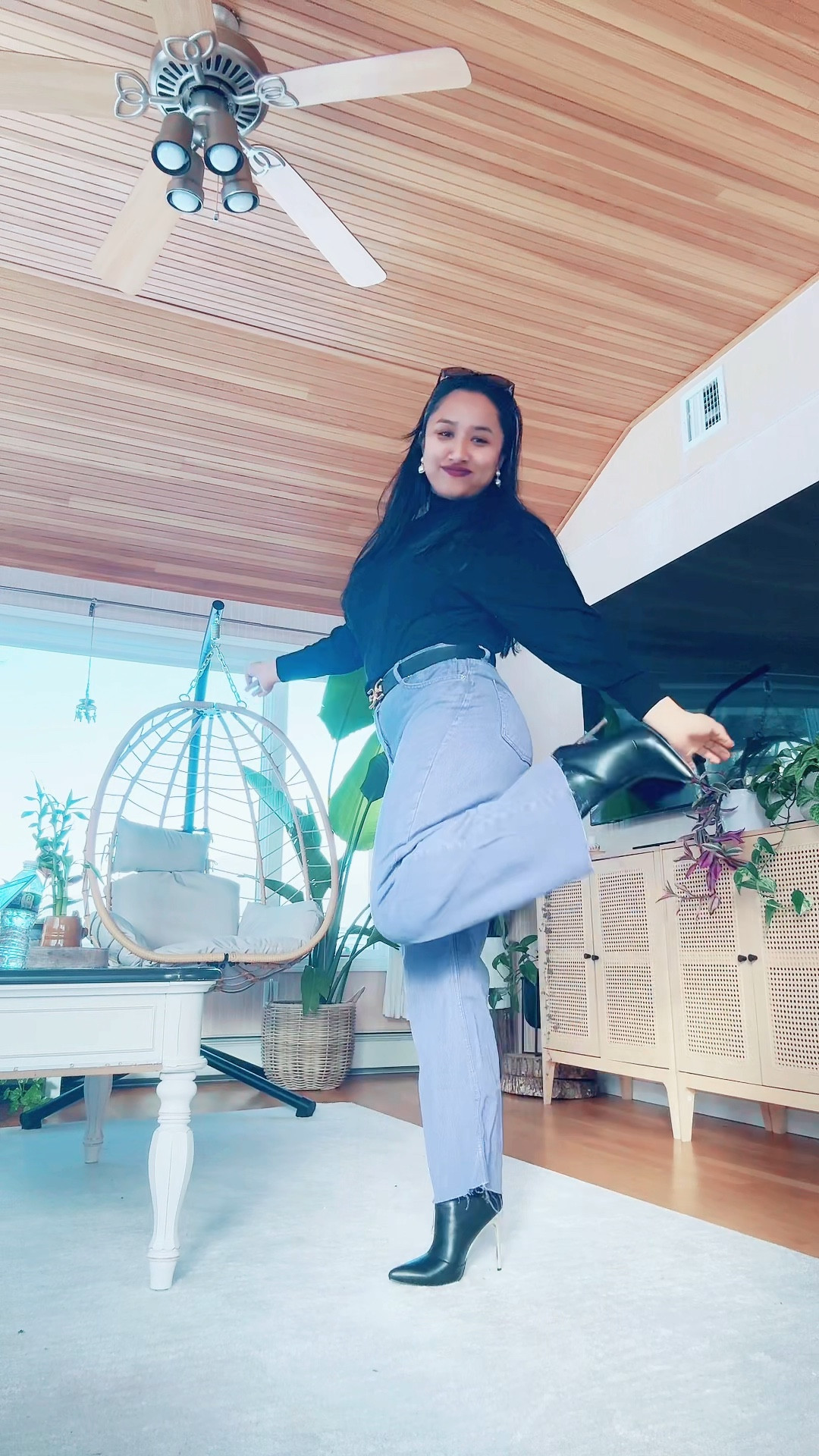 OOTD does this give 90’s vibes??? 🖤
I could not link here but my tops and pants are from Zara 🛍️

#LTKshoecrush #LTKstyletip #LTKbeauty