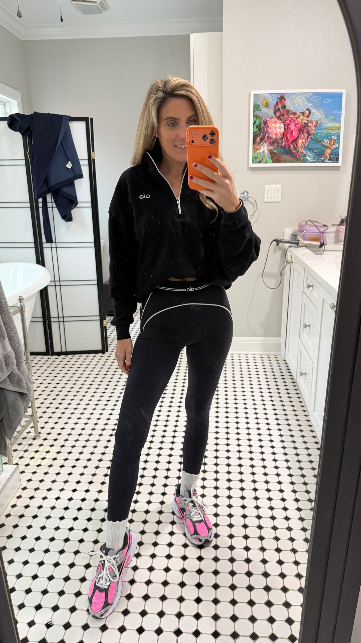 Alo for the win. Always #aloyoga 

#LTKfitnessgoals #LTKootd #LTKActive