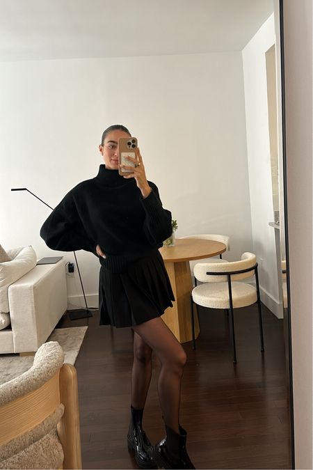 all black outfit 