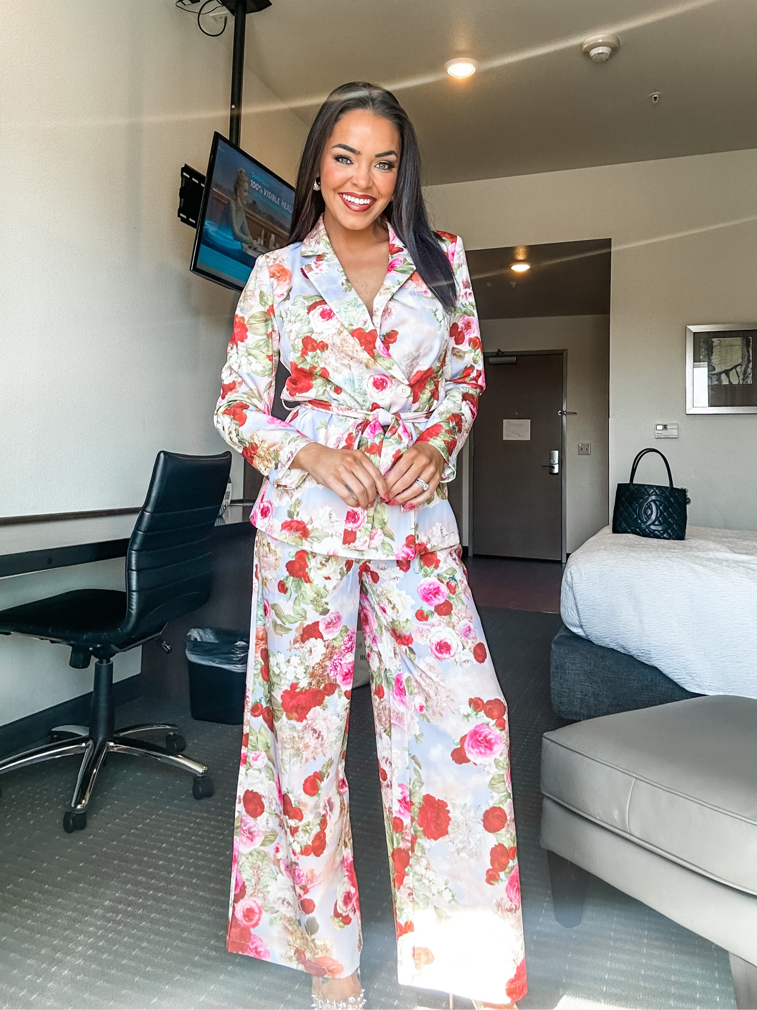 Another look for less! I’m 5’6 wearing a size small with room to spare. 
#affordablefashion #qualityfashion 

#LTKStyleTip #LTKBeauty #LTKSaleAlert