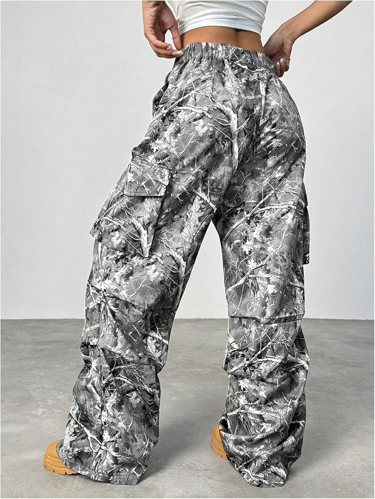 OYOANGLE Women's Camo Print Baggy Cargo Pants Elastic Waist Flap Pocket Straight Leg Trousers Str... | Amazon (US)