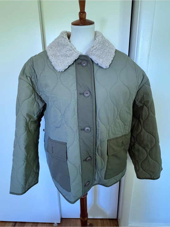 NWOT Old Navy Olive Green Jacket with Sherpa Collar | Poshmark