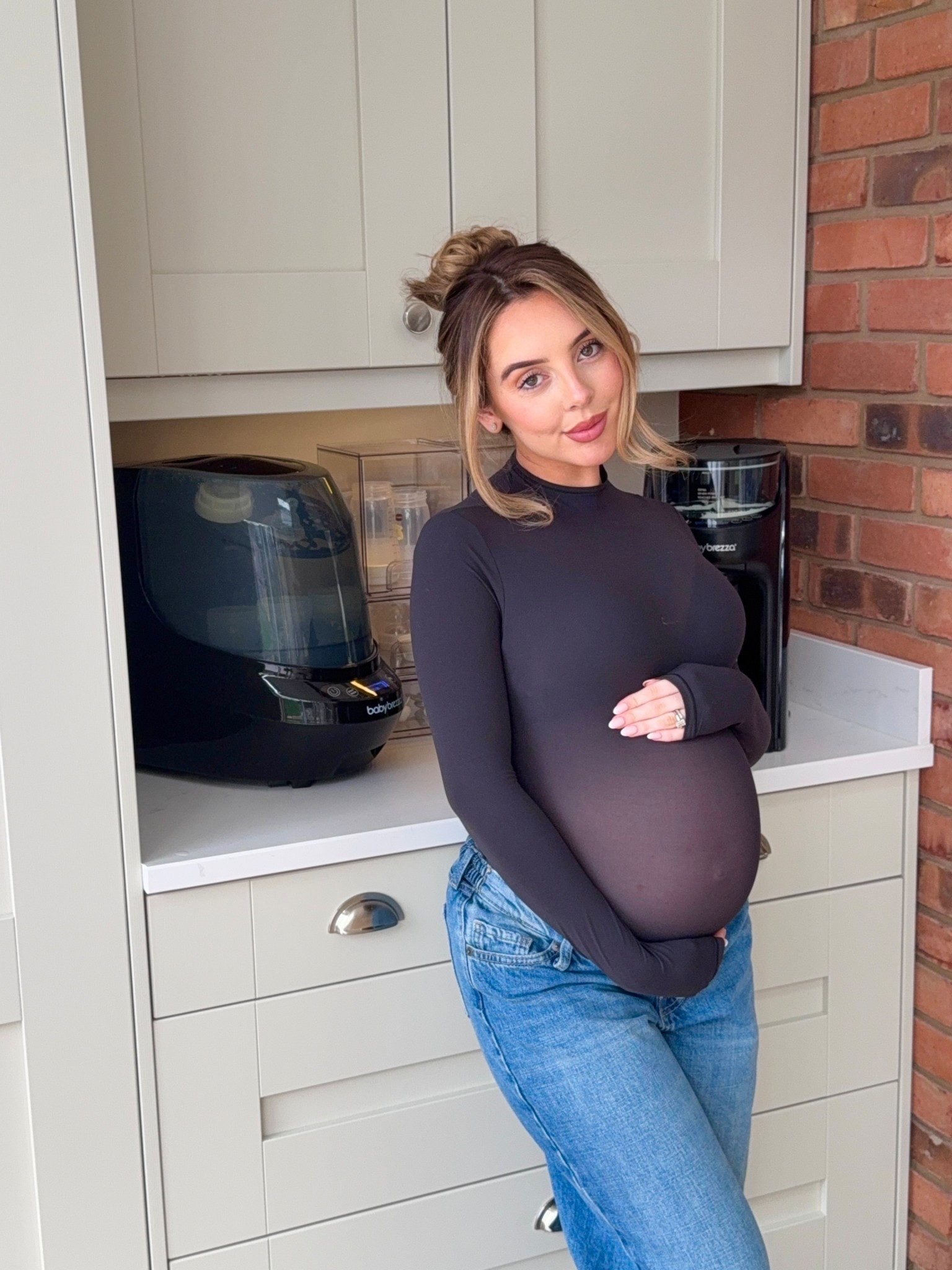 So many messages about the jeans! #maternityjeans #pregnancy #h&m