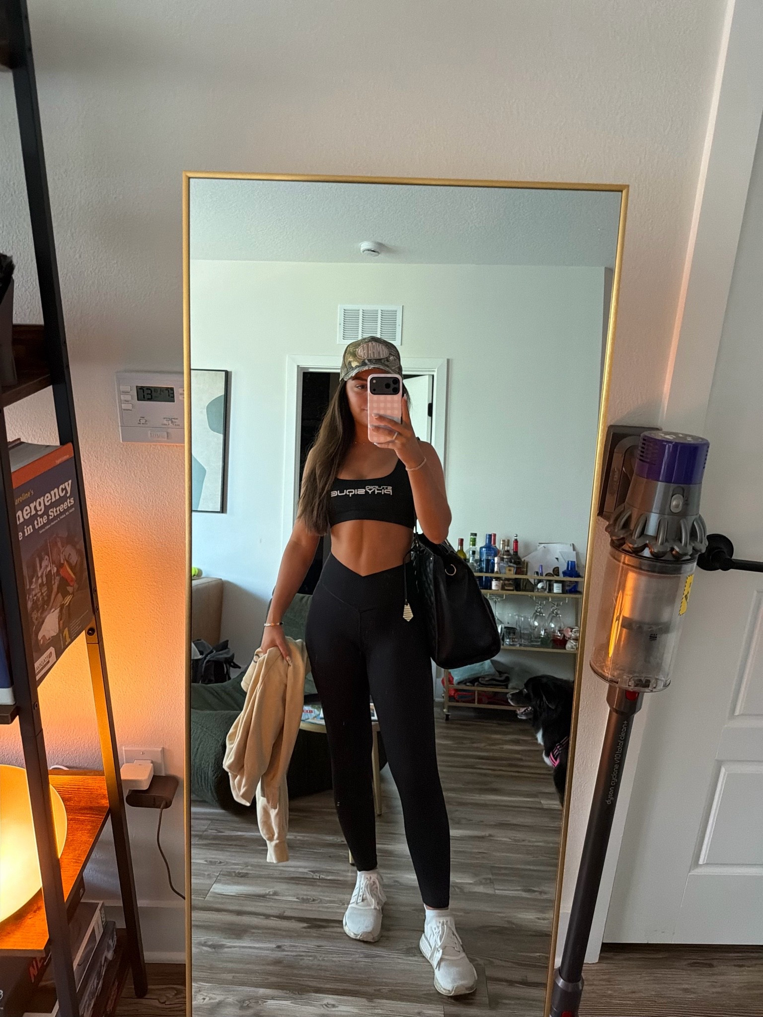Studio Physique sports bra size small & Aerie crossover high waisted leggings Small Short