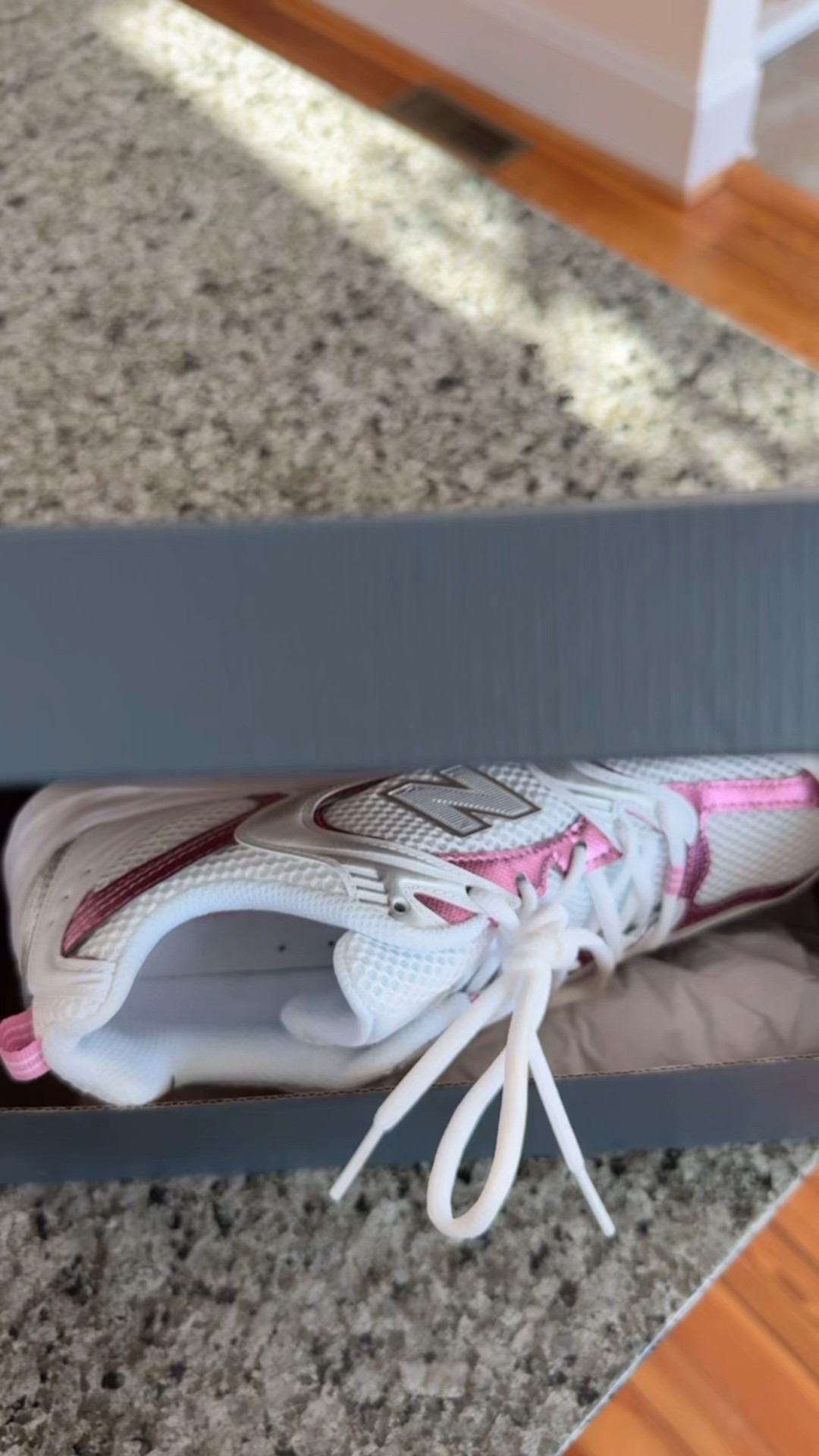 These sneakers are the cutest 💘🌸



#LTKSeasonal #LTKootd #LTKValentine