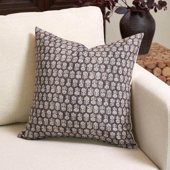 Amor Virisso Floral Pillow Covers 18x18 Couch Pillows for Living Room Farmhouse Neutral Pillow Co... | Amazon (US)