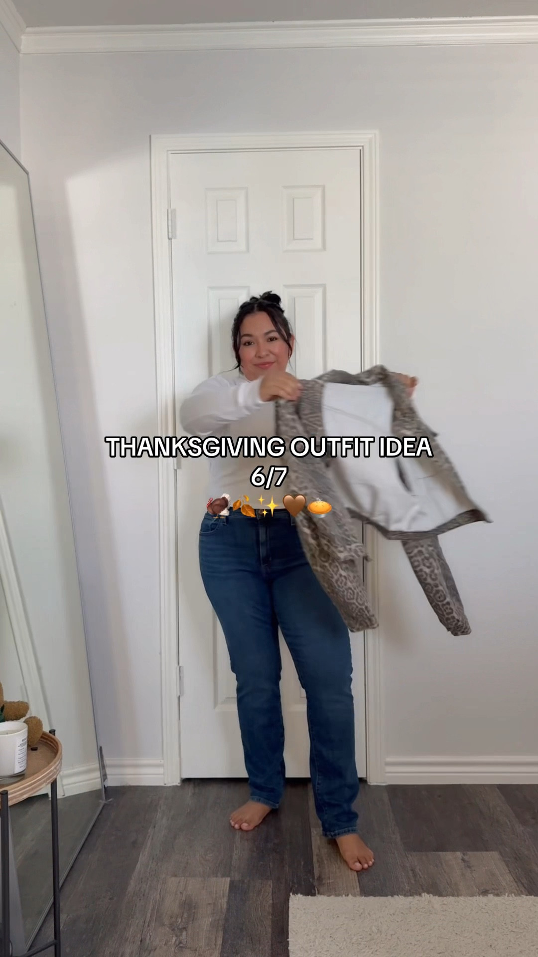 Thanksgiving midsize outfit series day 6 of 7! Outfit is 🔗 on LTK!

leopard print jacket, Levi jeans, red flats, white long sleeve, Thanksgiving outfit, Thanksgiving outfit idea, fall fashion, fall outfits 

#LTKMidsize #LTKFindsUnder100 #LTKSeasonal