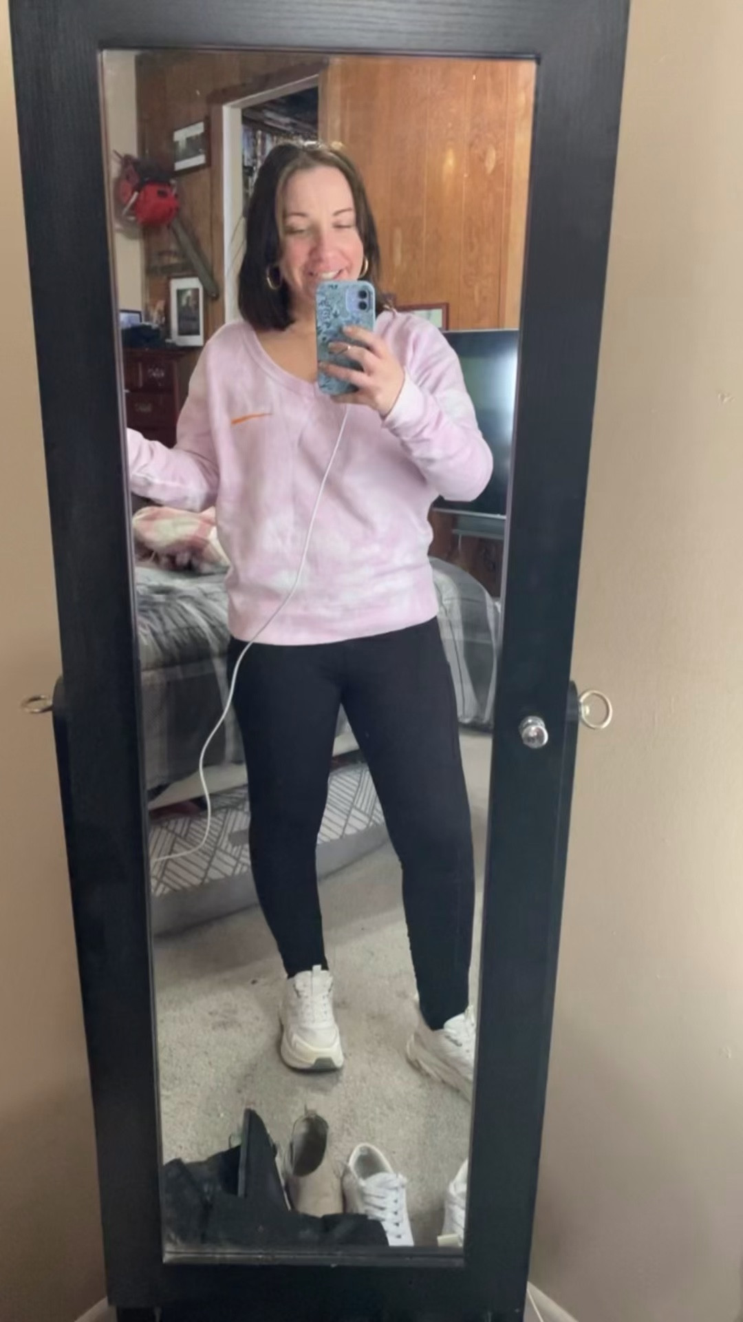 Lazy Sunday ootd 

#LTKootd #LTKPetite #LTKdayinmylife