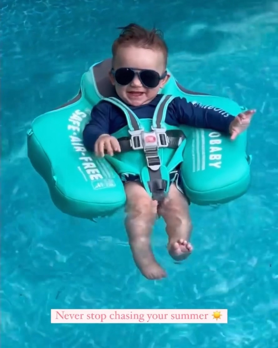 A float that grows with your child.

