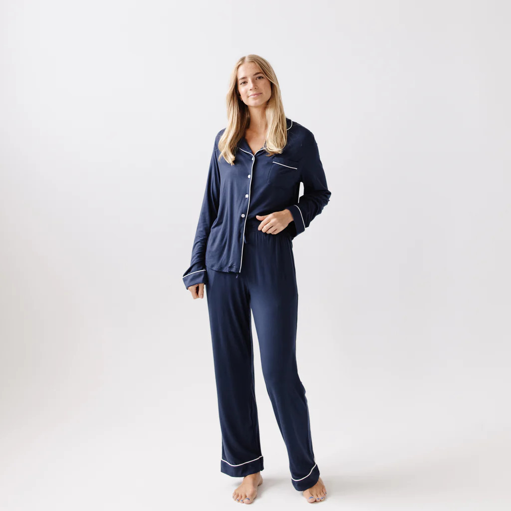 Women's Stretch-Knit  Long Sleeve Bamboo Pajama Set | Cozy Earth