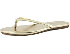CUSHIONAIRE Cruise Lightweight Womens Flip Flops, Comfortable Beach Sandals for Women with Cushio... | Amazon (US)