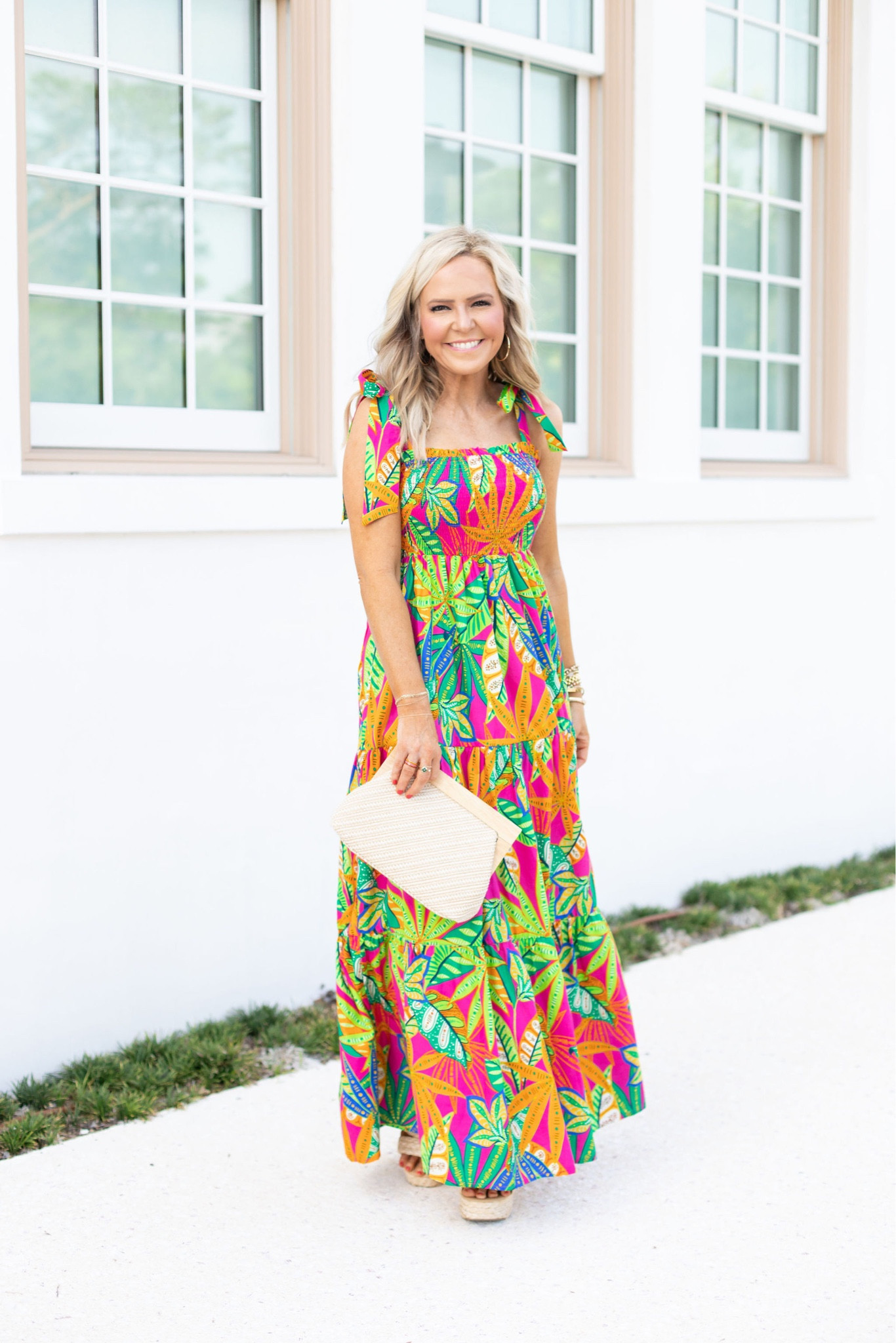 a dress that truly has a vibe of its own… the perfect maxi for all your summer vacays and getaways. And under $70, wearing size small 

#LTKtravel #LTKunder100 #LTKSeasonal