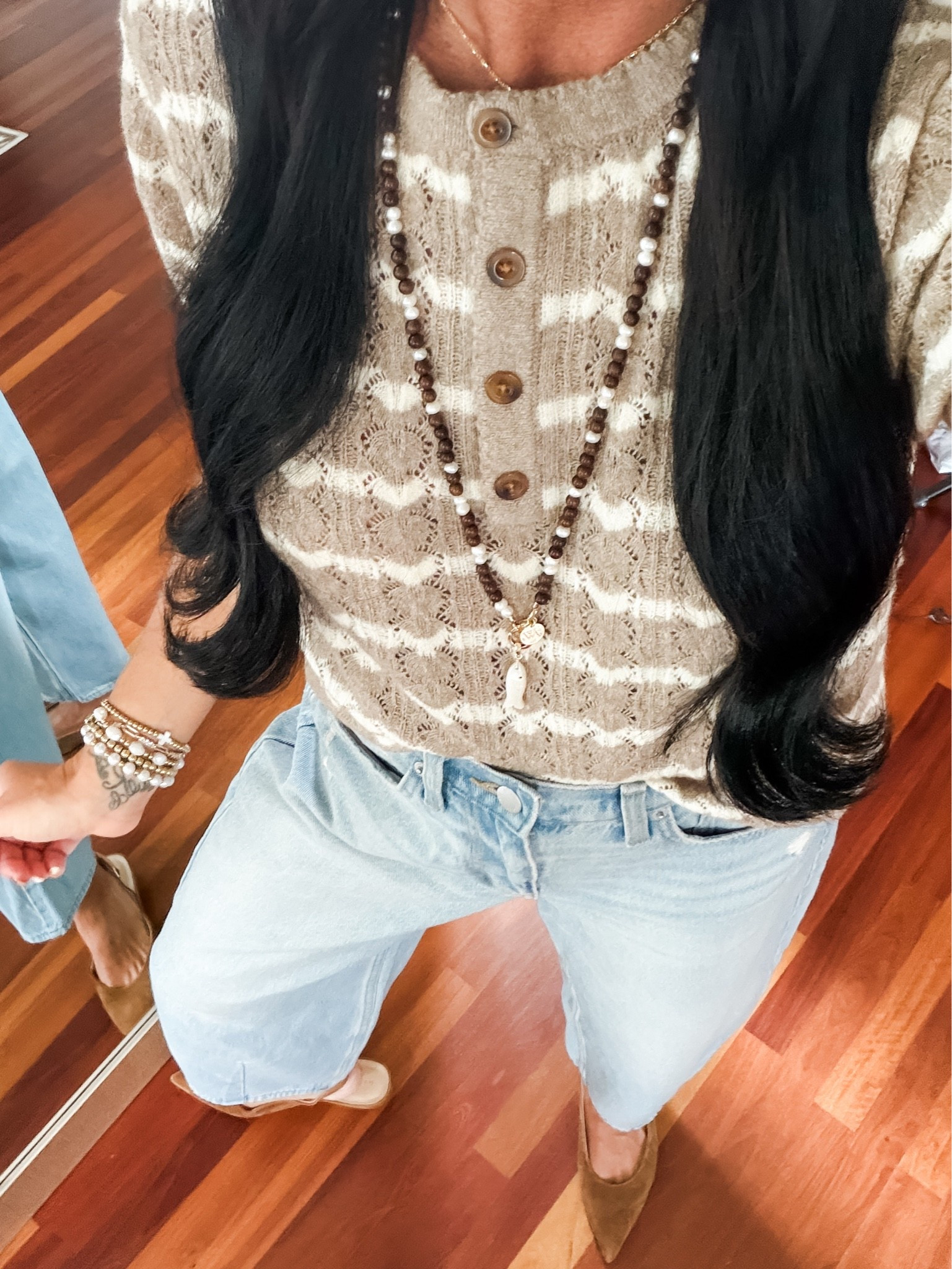 Love these short sleeve sweaters
Wearing a small and 2 denim
@Target

#LTKootd #LTKSeasonal #LTKSaleAlert