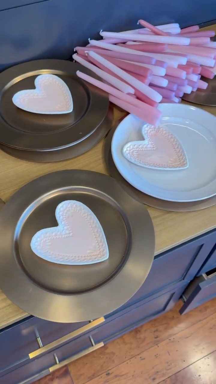 Galentines tablescape idea💘✨

galentines tablescape, tablescape ideas, galentines hosting, valentines hosting, pink heart, chargers, amazon candle sticks, candle stick holders, hosting ideas, Samantha Bauchmann 

#LTKHome #LTKFindsUnder100 #LTKSeasonal