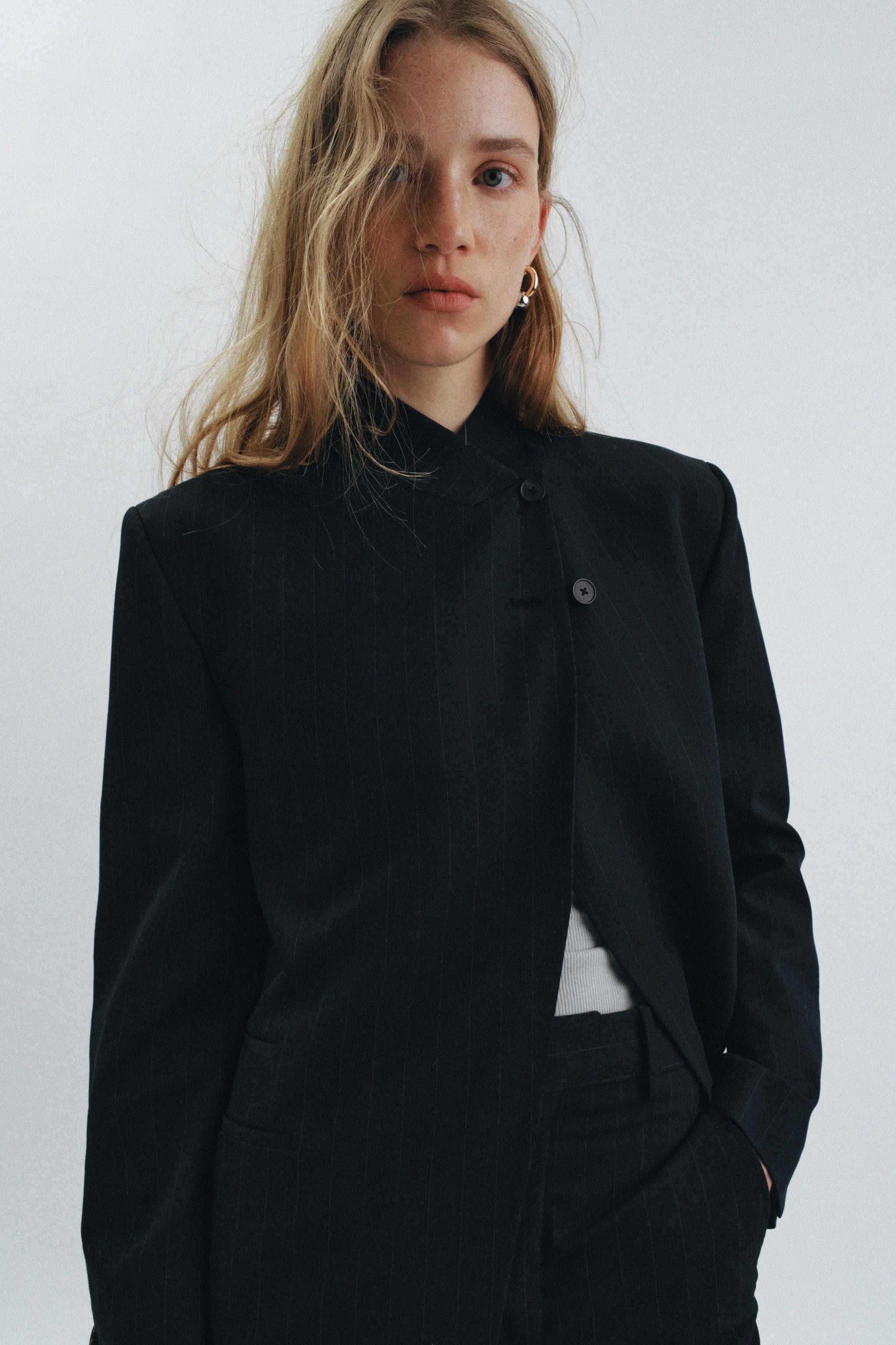 HIGH NECK PINSTRIPE BLAZER ZW COLLECTION | Zara DE