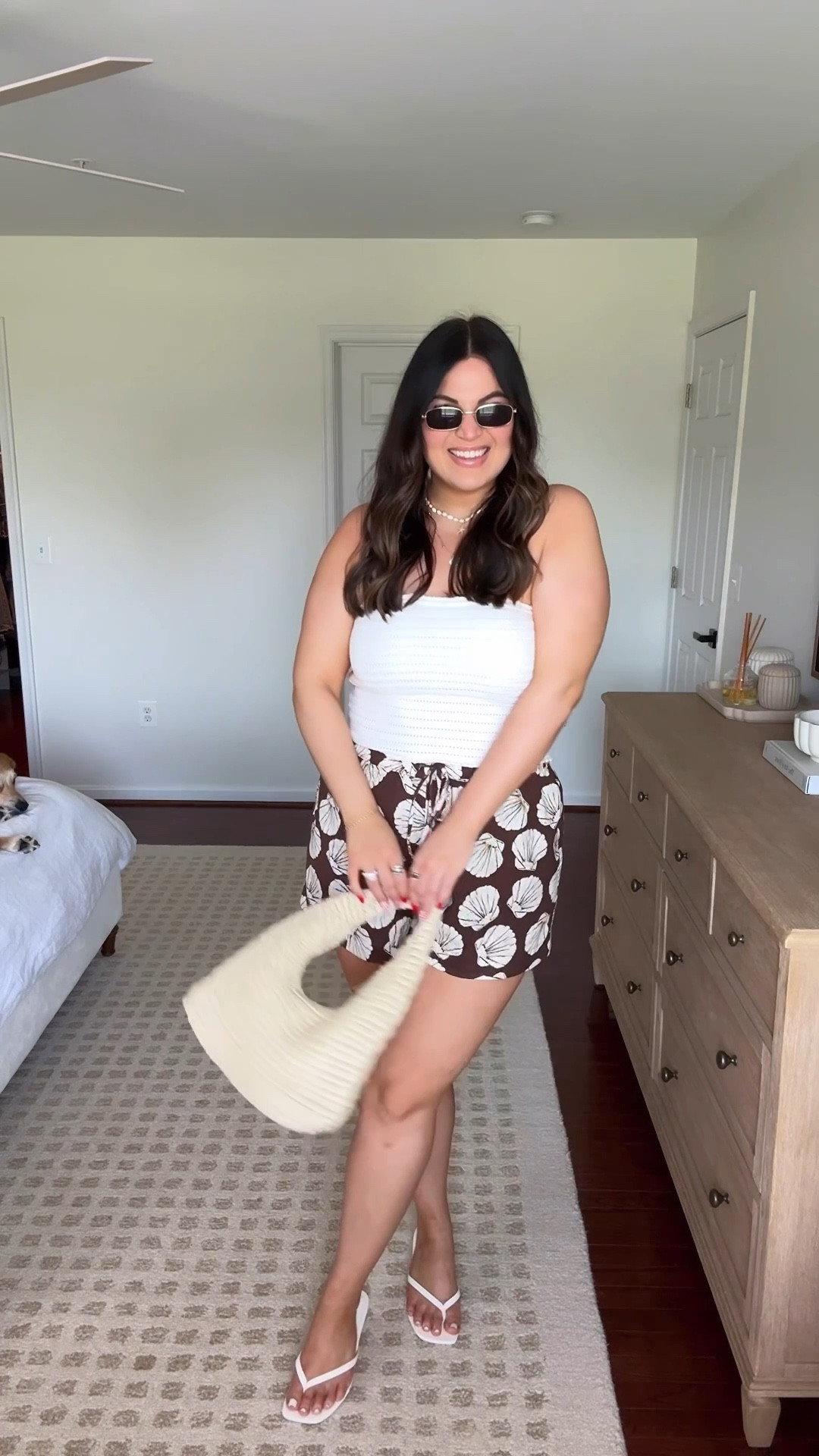 Midsize vacation outfit from Abercrombie! Love these linen shorts so much I may or may not have them in three colors now 😅 but this seashell print has to be my fav! Perfect for summer in general or vacation!

Top - size large *save with code AF15 
Shorts - size xl *save with code AF15 
Heels - 9.5 wide 

Vacation outfit, vacation style, vacation fashion, Abercrombie, Abercrombie outfit, Abercrombie style, linen shorts, midsize, midsize outfit, resort wear, summer outfit, summer fashion 


#LTKSeasonal #LTKSummerEdit #LTKMidsize