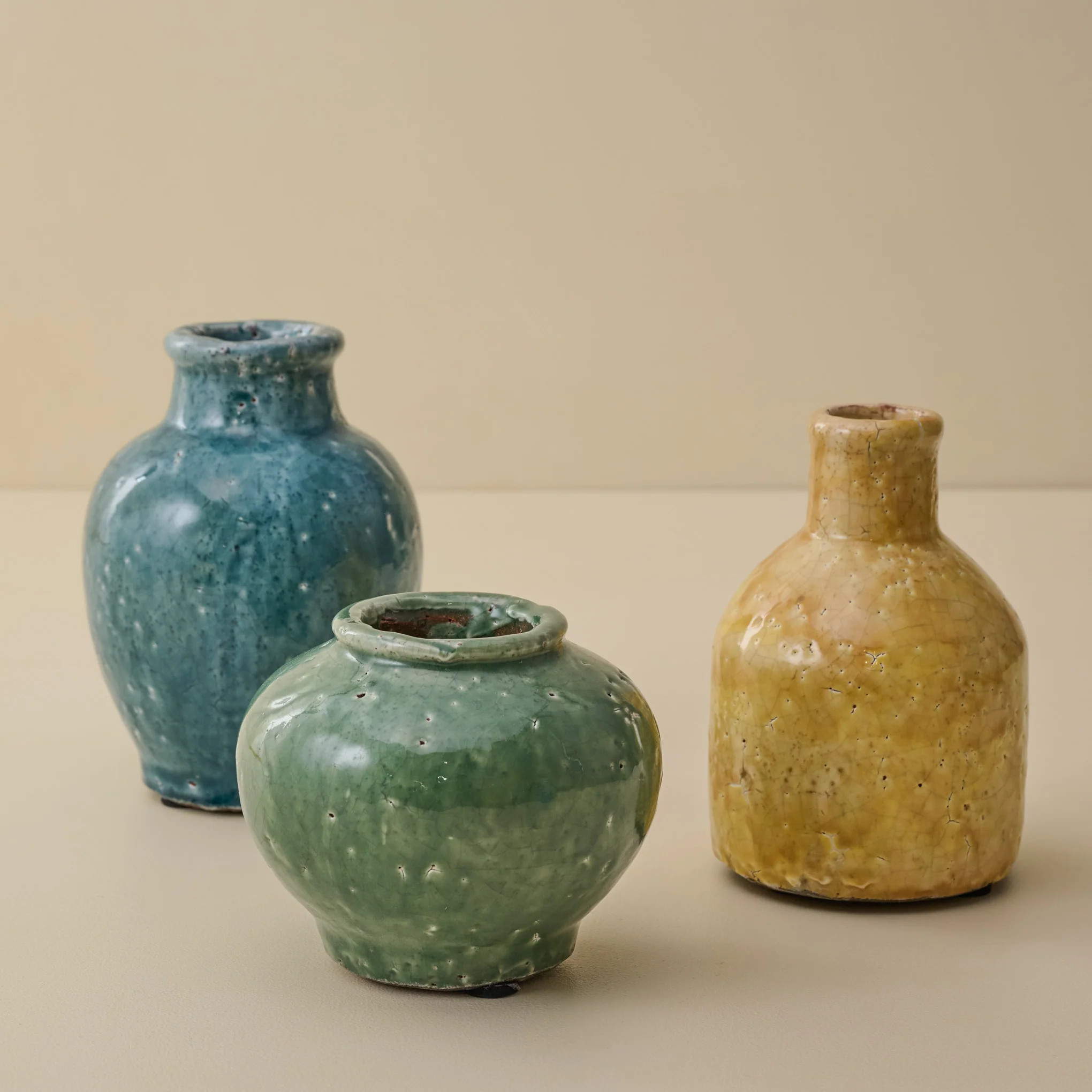 Serena Crackle Glaze Bud Vase | Magnolia