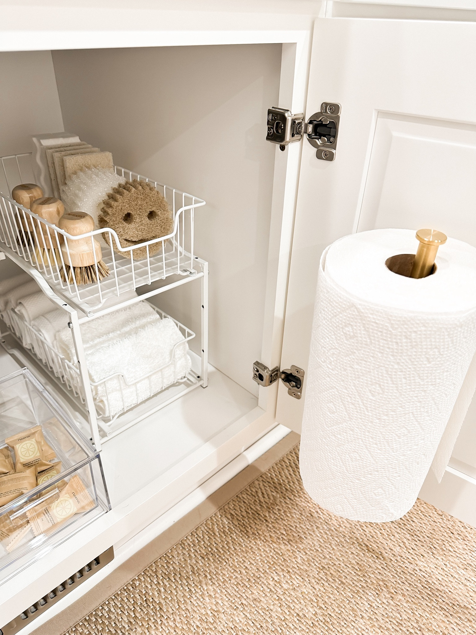 Kitchen sink organization 
Kitchen cleaning essentials 
Neutral home 

#LTKunder50 #LTKhome