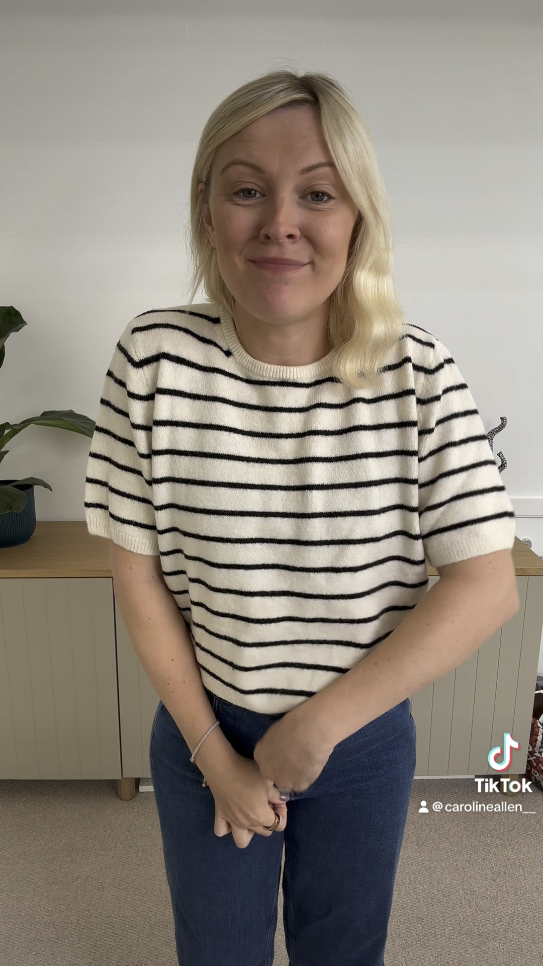 These £12.99 H&M knitted t-shirts are my favourite autumn find  

#LTKstyletip #LTKuk #LTKautumn