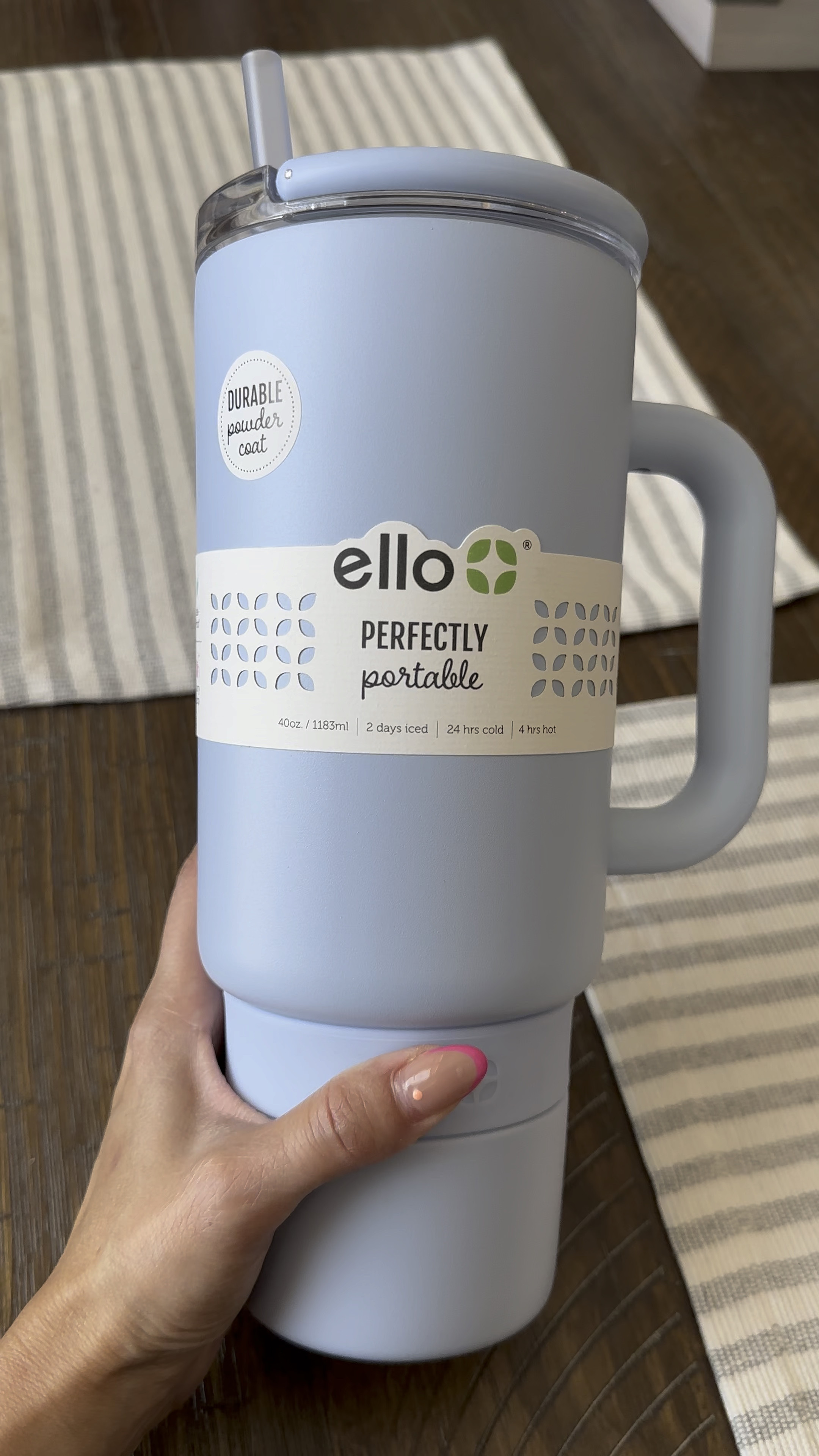  Ello Port 40oz Tumbler with Carry Loop & Integrated Handle,  Vacuum Insulated Stainless Steel Reusable Water Bottle, Travel Mug with  Leak Proof Lid and Straw, Perfect for Iced Coffee and