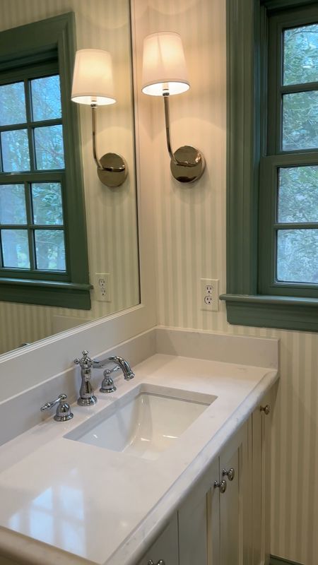 The sconce I used for the kids bathroom is on sale for under $100! I’m also linking the wallpaper and trim paint from Farrow & Ball. It’s such a sweet little boys bathroom!

#bathroomdecor #sconce #lighting #wallpaper

#LTKhome